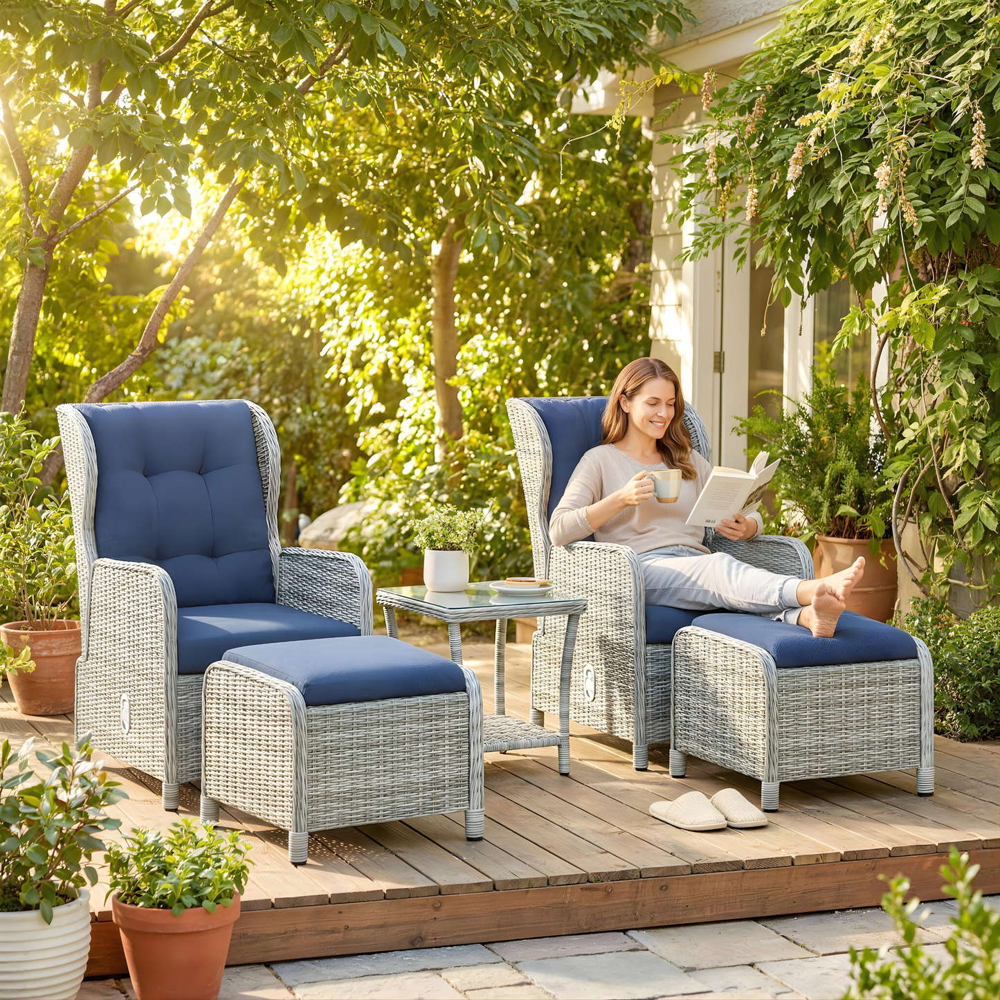 The Cornwall 5-Piece Reclining Companion Set in Dove Grey & Navy